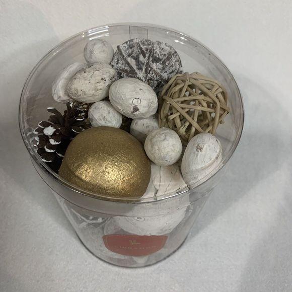 Scented Potpourri Seasonal Collection Holiday Amber Frasier Cinnamon Apple Decor - Picture 13 of 16